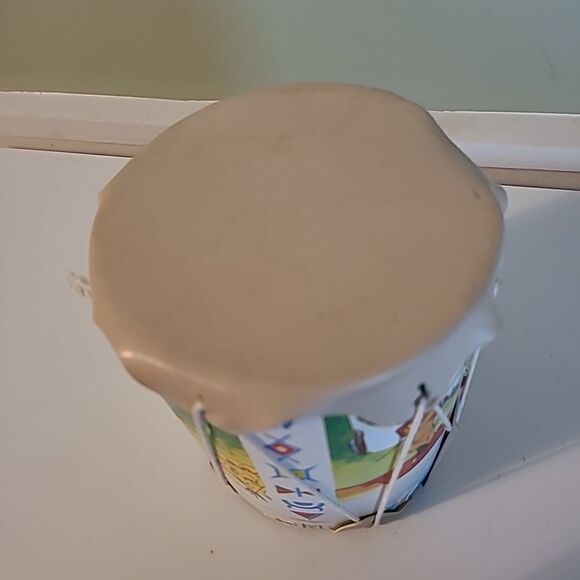 Vintage Toy Drum - Picture 6 of 6